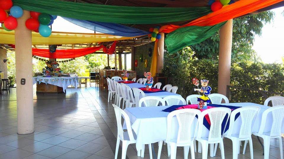 Rancho Bambú Lourdes montado para un cumpleaños infantil